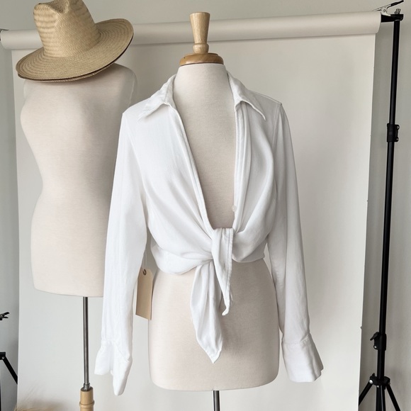 Tops - VINTAGE WHITE LONG SLEEVE BUTTON DOWN